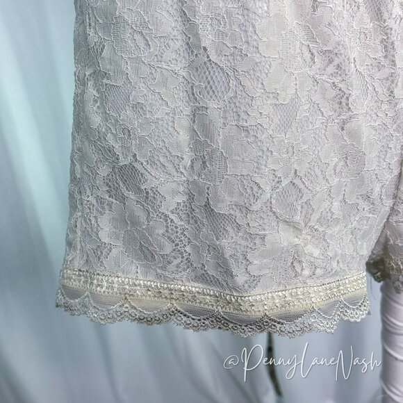 Bebe Colorblock Lace Romper Black & White - Picture 9 of 11